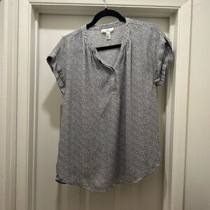 H by Halston work top size medium